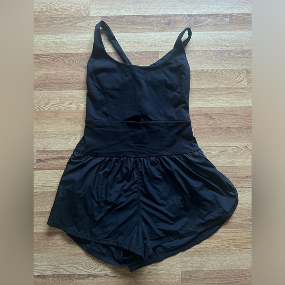 FREE PEOPLE !!! MEDIUM WORKOUT ROMPER BLACK - Picture 3 of 5